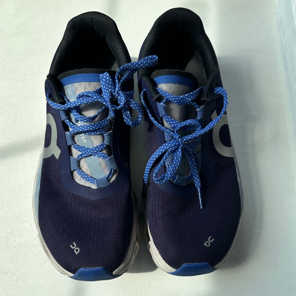 On Running Athletic Shoes - Navy and light blue accents